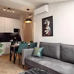 Metropolis Apartments