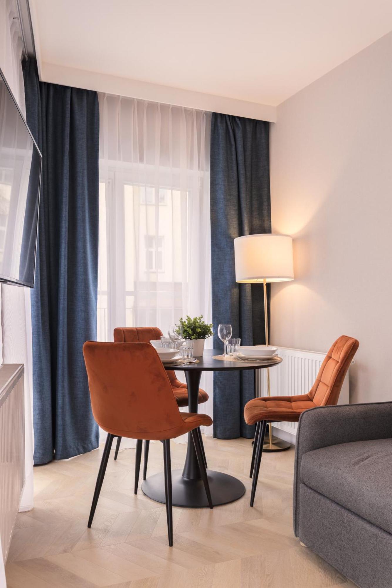 Apartment Metropolis