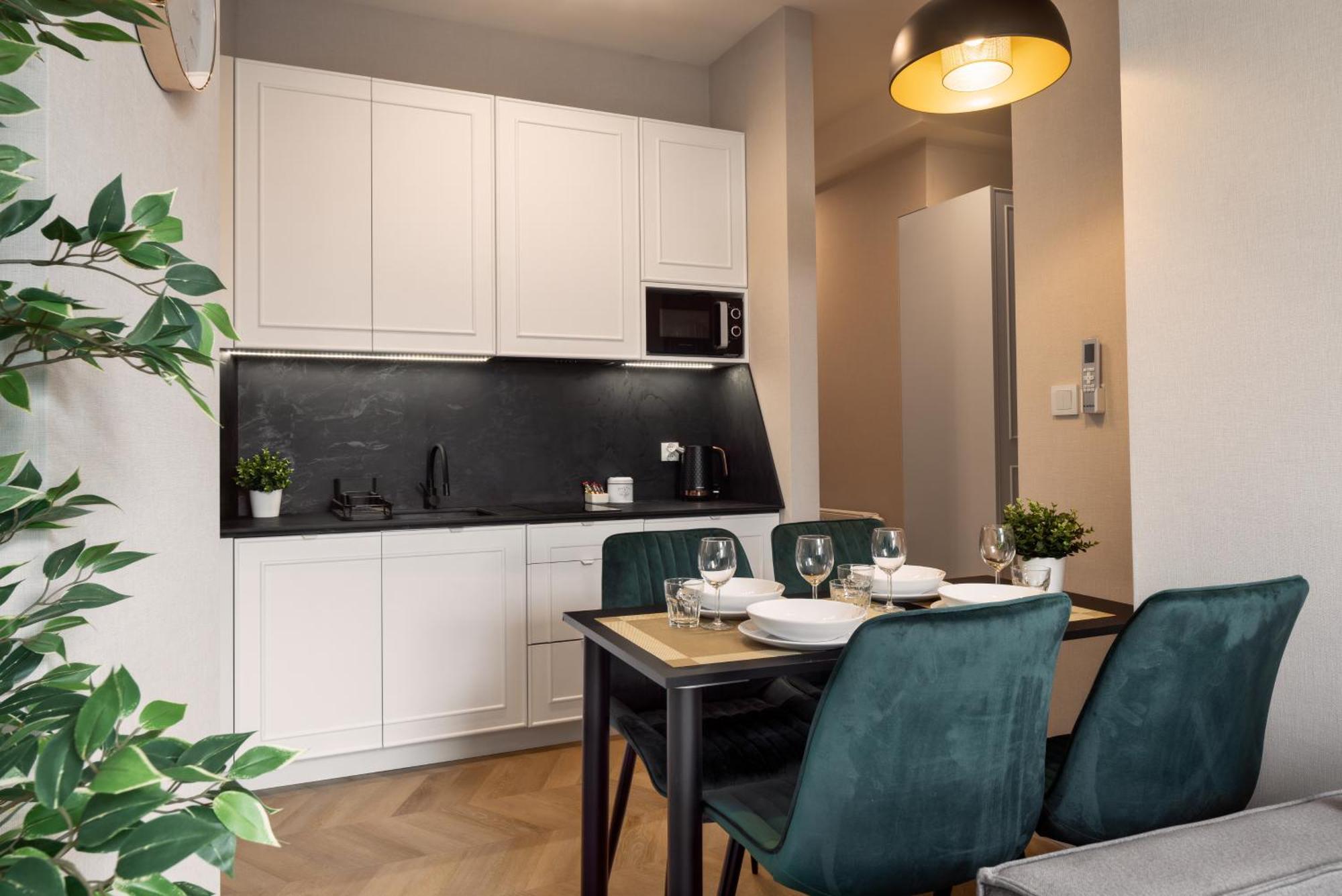 Metropolis Apartment *